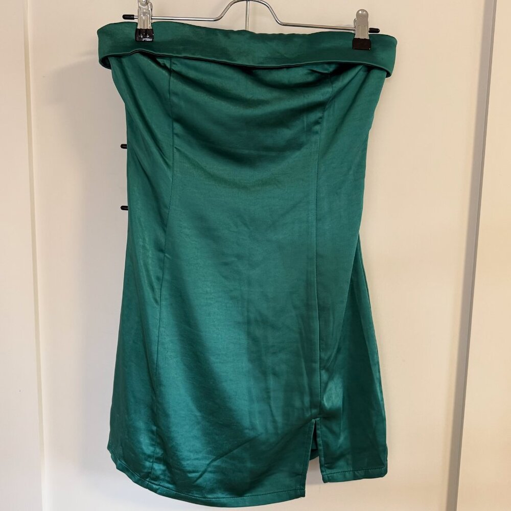 Silky Green Strapless Mini Dress